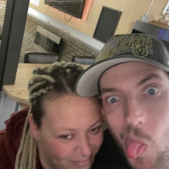 Meet your Posher, Keith - Picture 1 of 1